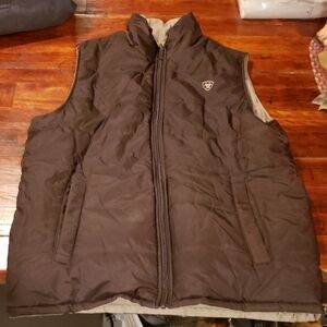Ariat Men's Brown/tan Reversable Quilted Vest